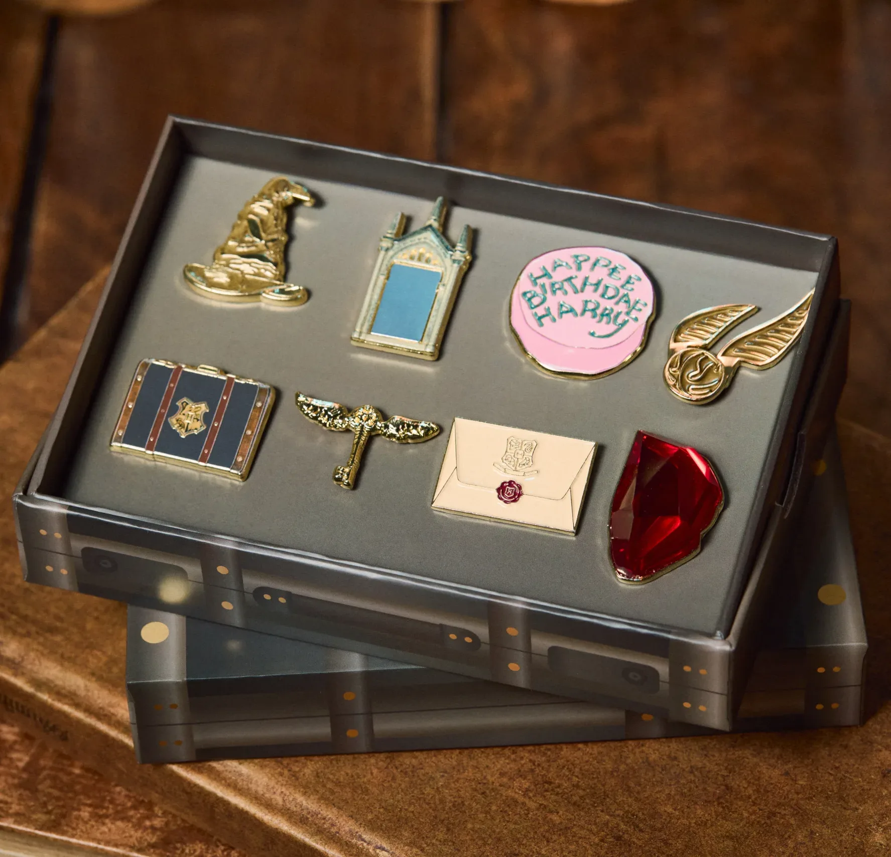 『ハリー・ポッターと賢者の石』 ミニ ピンバッジ セット